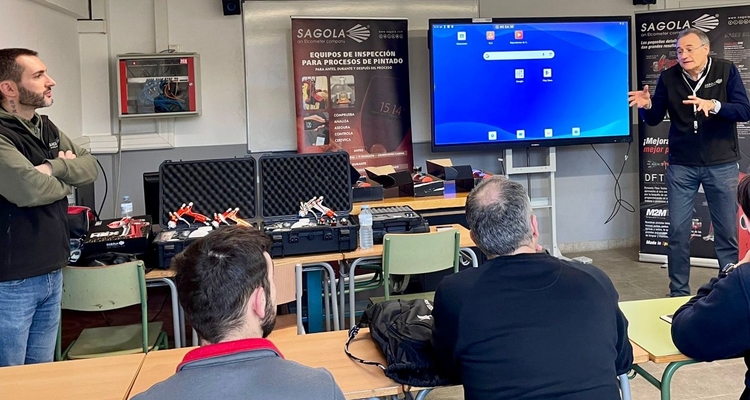 Sagola strengthens its commitment to bodyshop training with a technical session in Barcelona