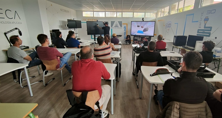 Las cabinas virtuales SagolaSPRAY™ impulsan la formación profesional en Canarias